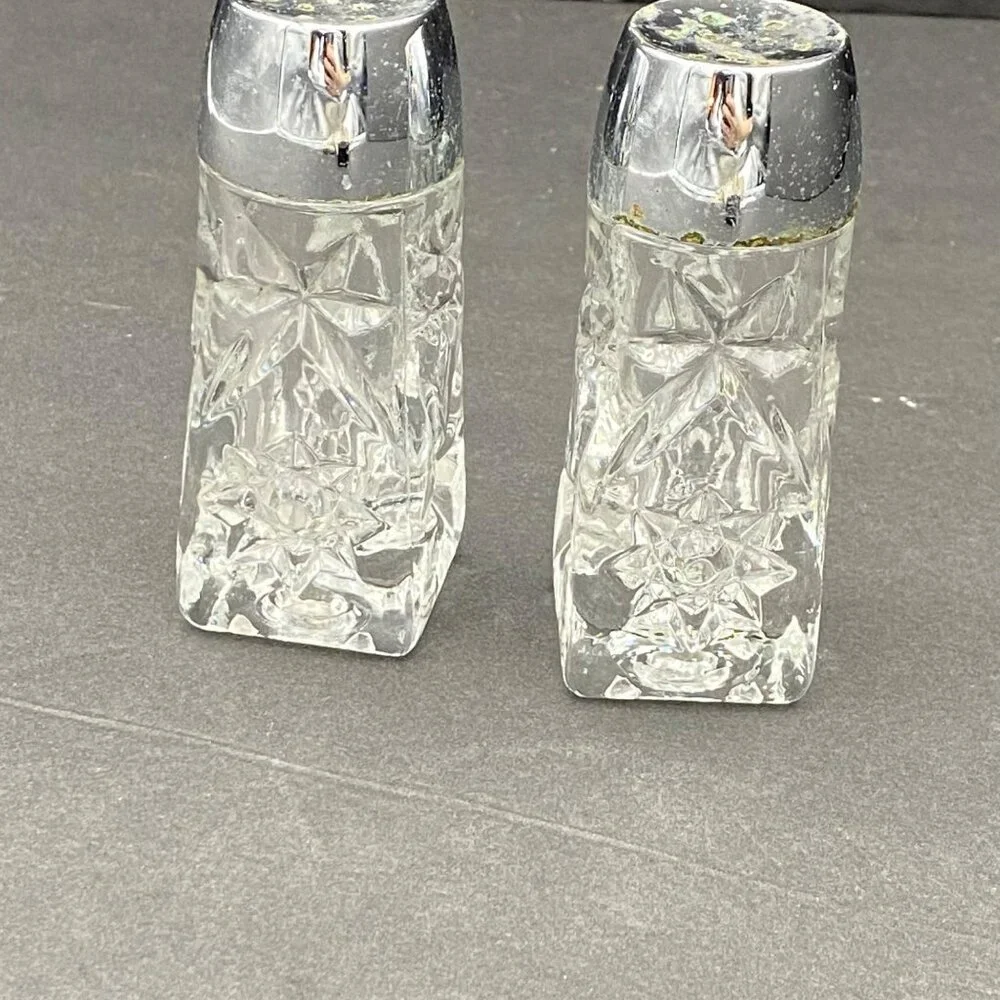 Vintage Crystal‎ Salt & Pepper Shakers With Chrome Tops Starburst Pattern MCM